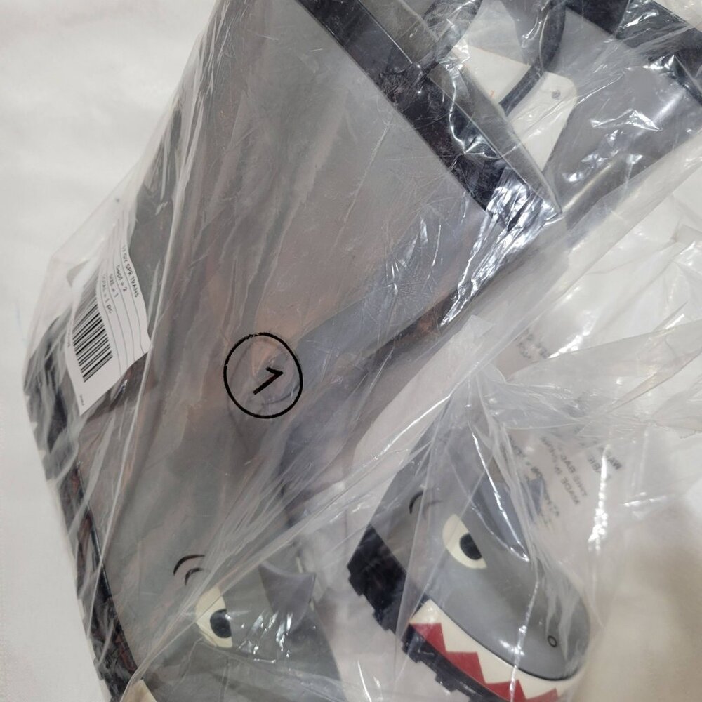 Gymboree Shark NWT size 1 Boys Boots Rain boots & Umbrella. Mixed Bin Z35